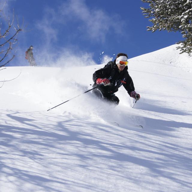 Ecole de ski et guide de montagne à La Tzoumaz