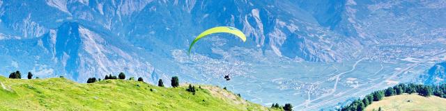 parapente-la-tzoumaz-ete.jpg